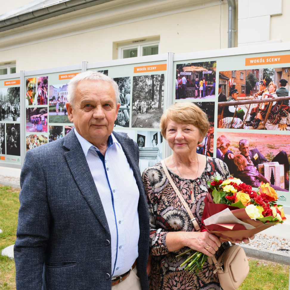 „Dni Kolbergowskie w obiektywie Andrzeja Ślufarskiego” wernisaż wystawy plenerowej – fotorelacja