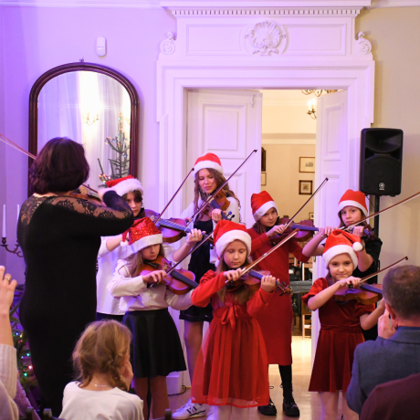 Koncert Kolęd uczniów Szkoły Muzycznej im. Oskara Kolberga w Ruszkowicach - fotorelacja