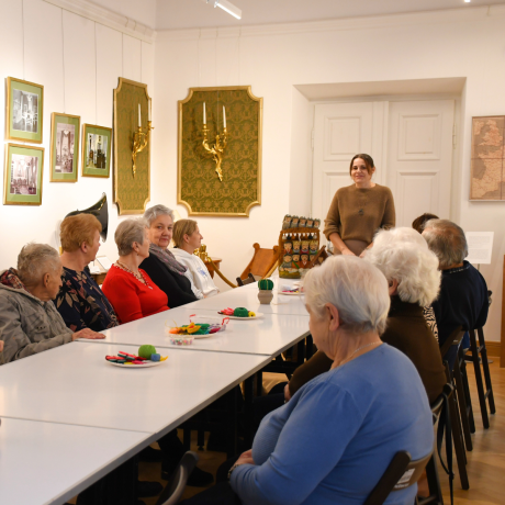 Rękodzieło z filcu i świąteczne inspiracje – drugie spotkanie z seniorami