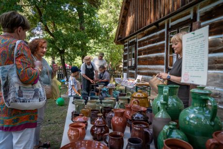 Układy Lata po raz trzeci. Garncarstwo, muzyka i taniec w Muzeum Wsi Radomskiej (3)