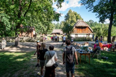 Układy Lata po raz trzeci. Garncarstwo, muzyka i taniec w Muzeum Wsi Radomskiej (34)