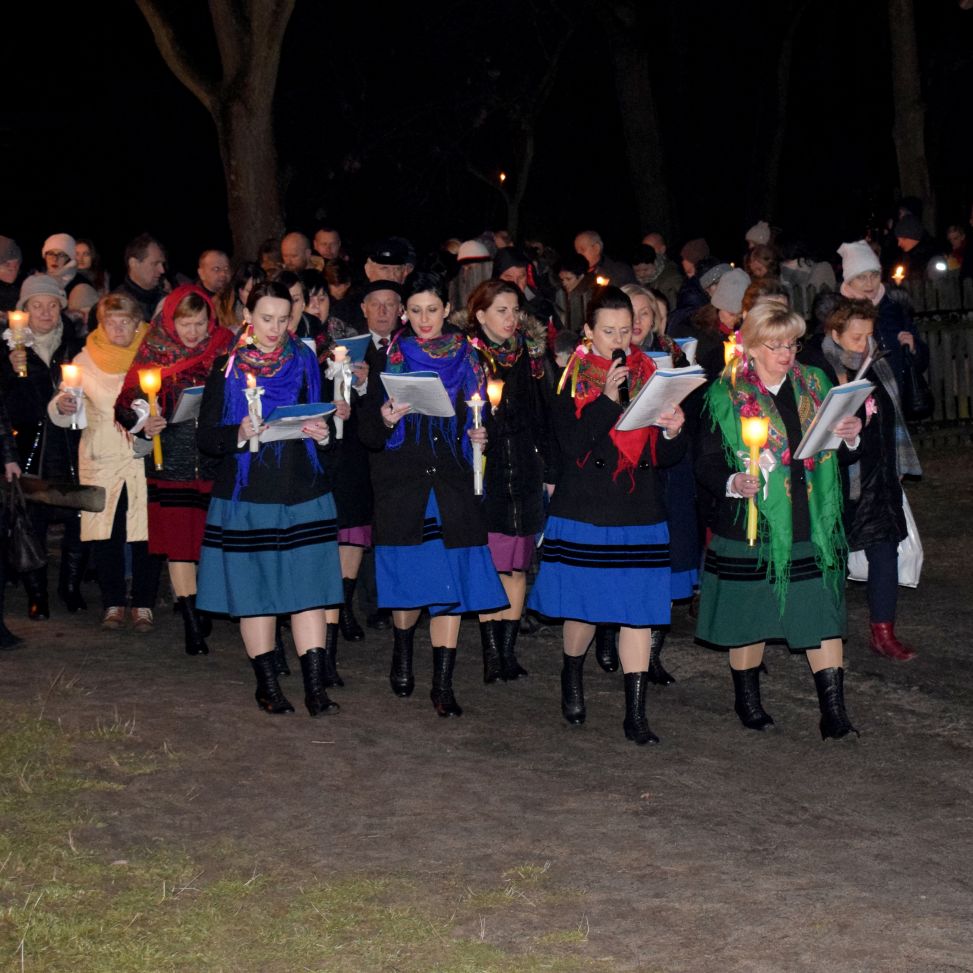 Uroczystość Matki Boskiej Gromnicznej w Muzeum Wsi Radomskiej - ZAPROSZENIE. 